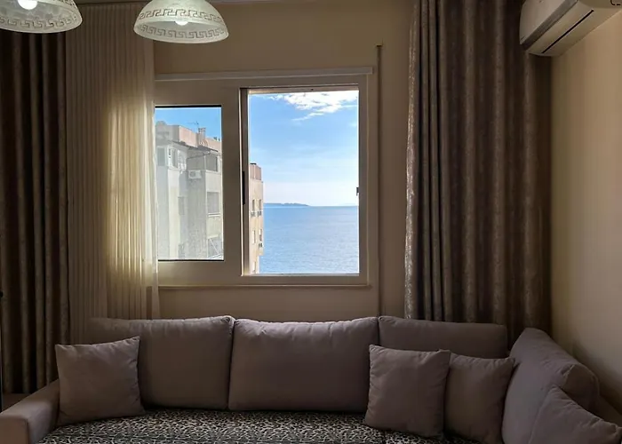 Apartament Seafront Taulantiasquareapt